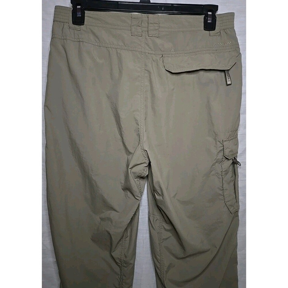 Columbia Sportswear Titanium Lightweight Cargo Hiking Pants, Sz Med 34", Khaki - Picture 7 of 10
